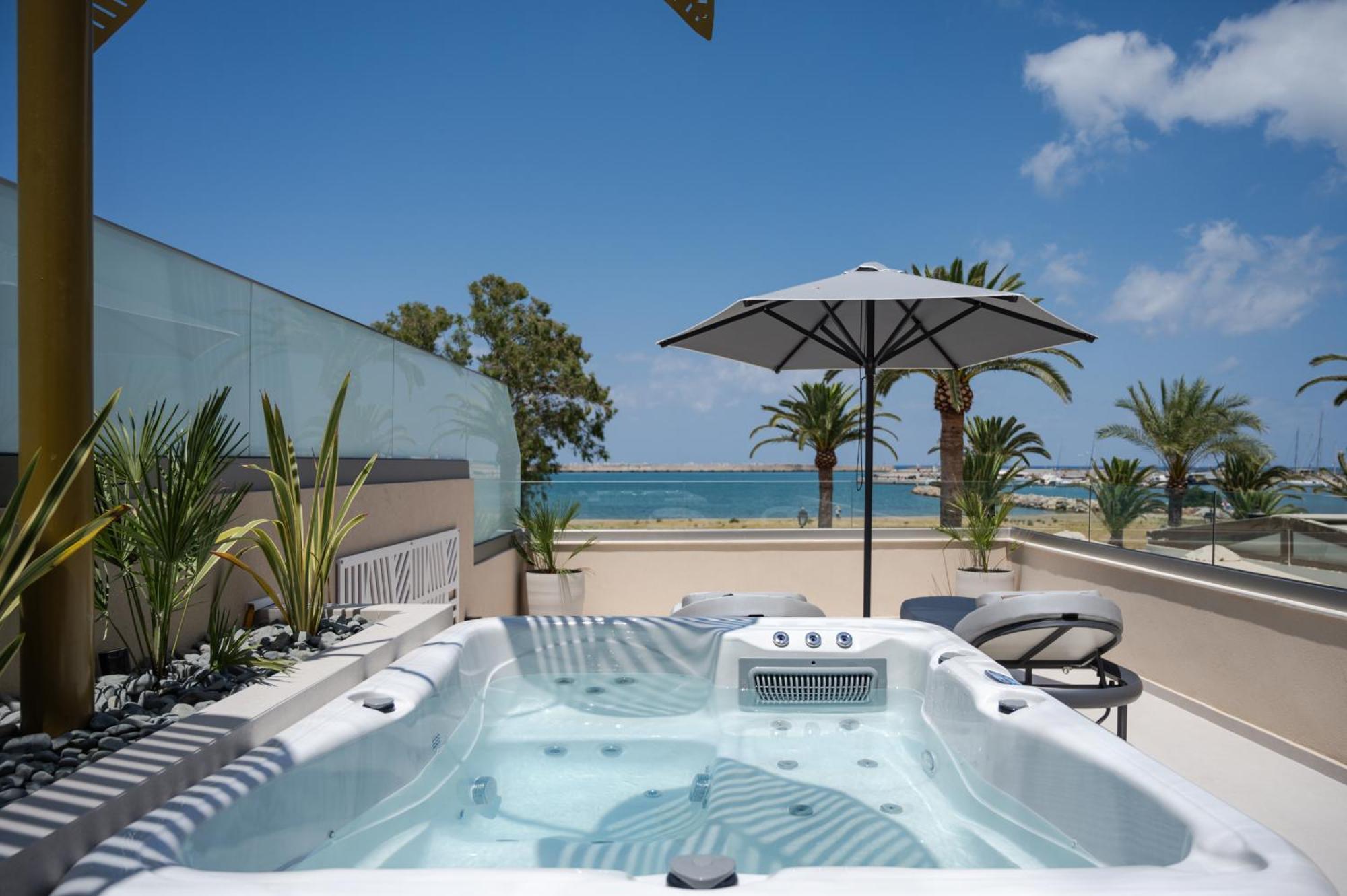Omma Suites Rethymno  Bagian luar foto